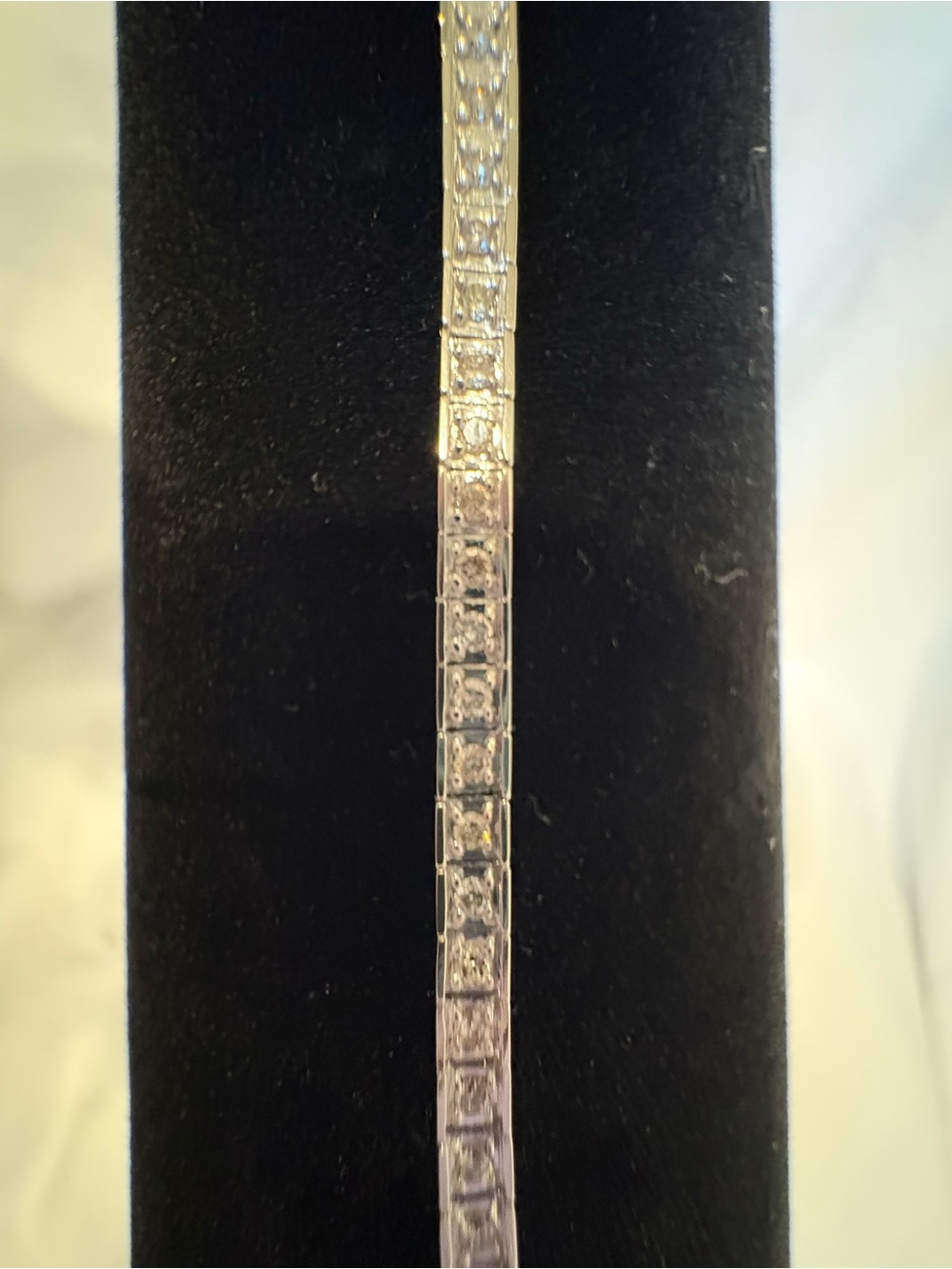 14k white gold tennis diamond bracelet -1CTW -10g